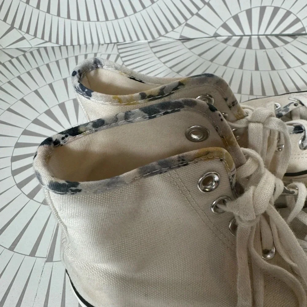 Chuck Taylor All Star Summer Fest Platform Sneaker‎ Cream With Tie Dye Size 5.5